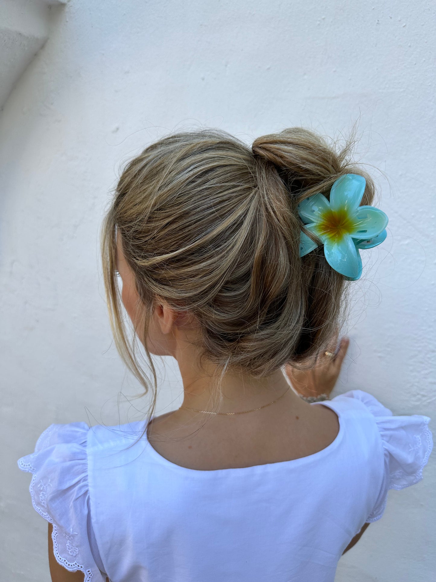 Hawaiian Flower Hair Clips