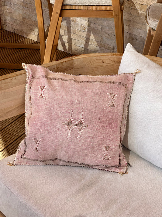 Morcoccan Cactus Silk pillow cover - Pink