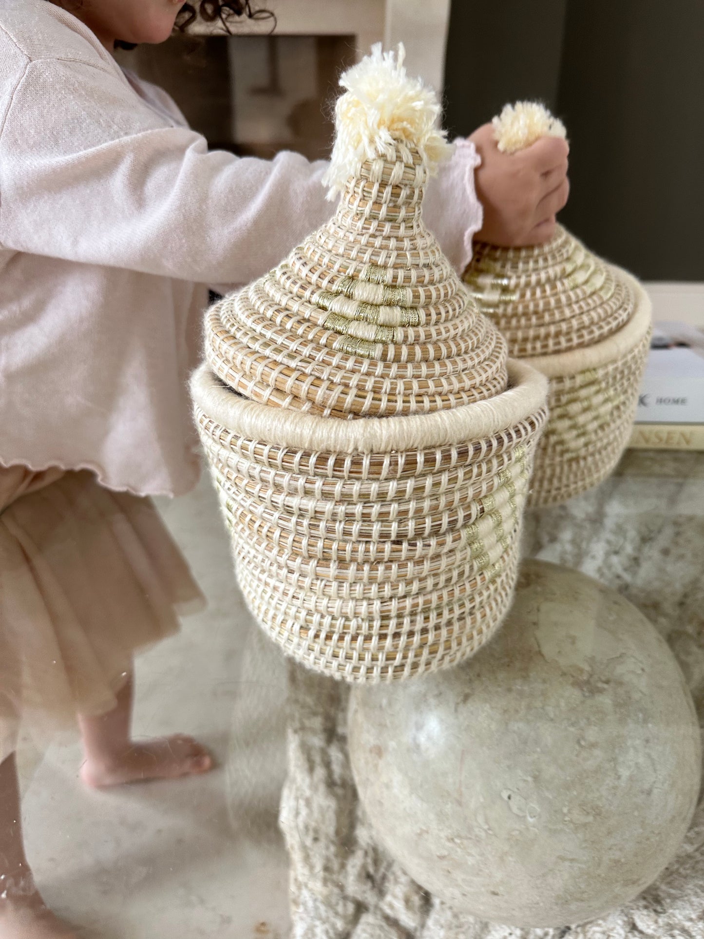 Handwoven Berber Basket - Ecru